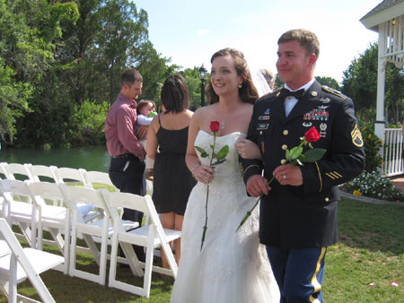 newly wedded couple at The Plantation on Crystal River